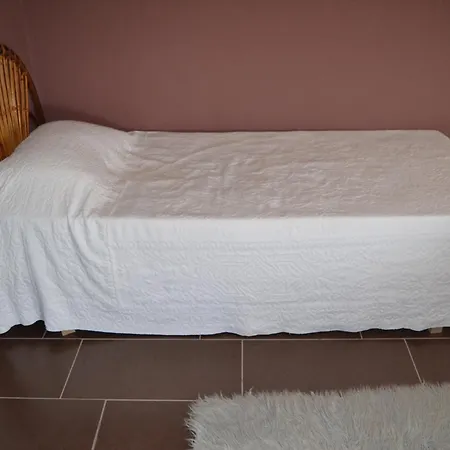 Kodra E Godenve Vile-Ballaj