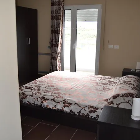 אתר נופש Kodra E Godenve